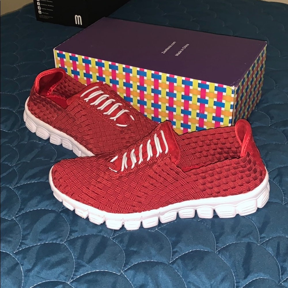 Women’s sneakers